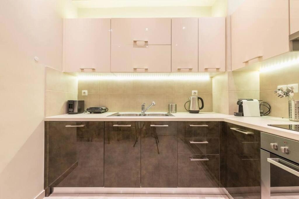 Syntagma H&B Apartment Athens Exterior photo